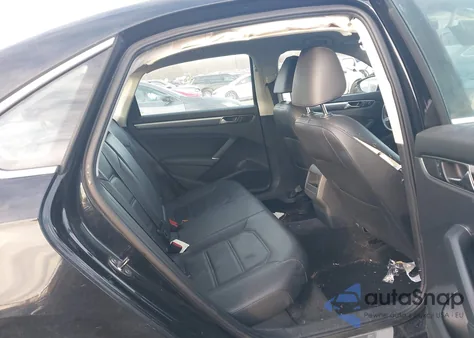 2017 Volkswagen Passat 1.8T R-Line from USA, damaged, VIN 1VWDT7A38HC033751